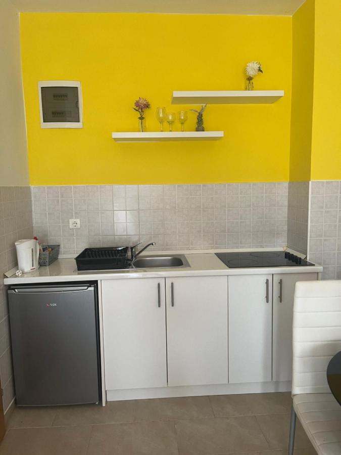 Guesthouse Villa Jurisic Новаля Екстер'єр фото